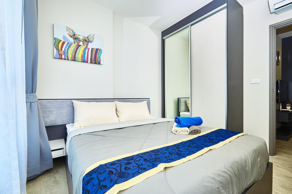 The Base By Fantasea Beach Apartment Pattaya Exterior photo